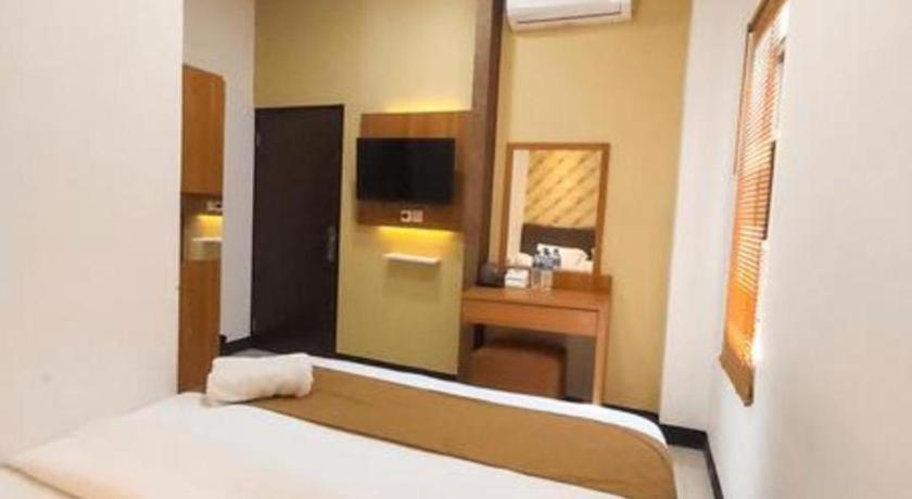 Merr 57 Surabaya Exterior foto