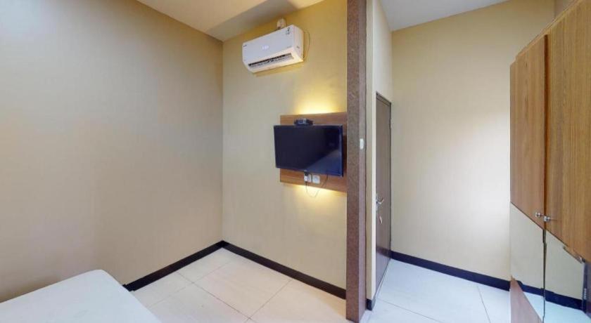 Merr 57 Surabaya Exterior foto